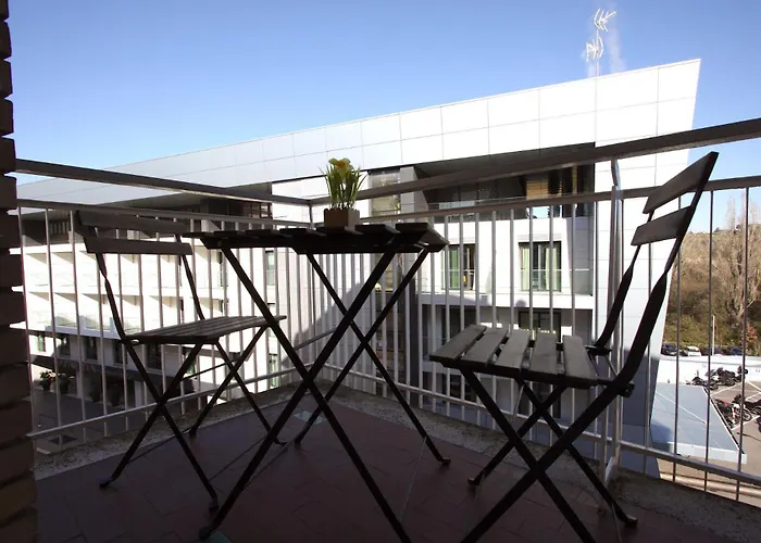 Vigna Clara 2br House Apartment *