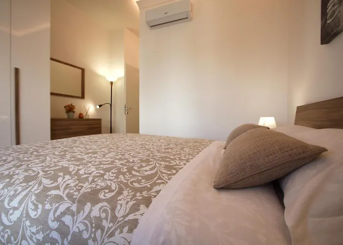Vigna Clara 2br House *